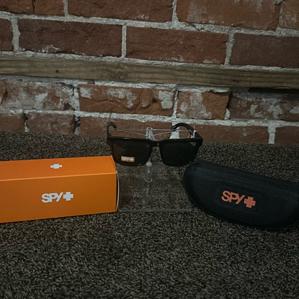 Spy Helm